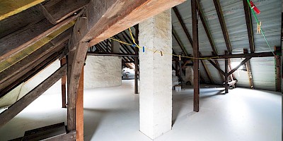 Dachboden mit fertiggestellter Bodendämmung