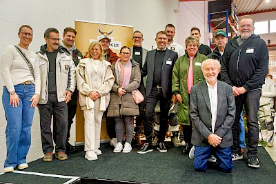 Voll auf der Bühne wurde es bei der Ehrung der Jubilare …
